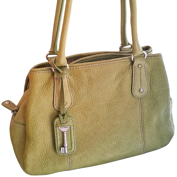 FOSSIL Multi-Section Hobo Key Charm Pebbled Satchel Shoulder Bag EUC - Picture 2 of 14